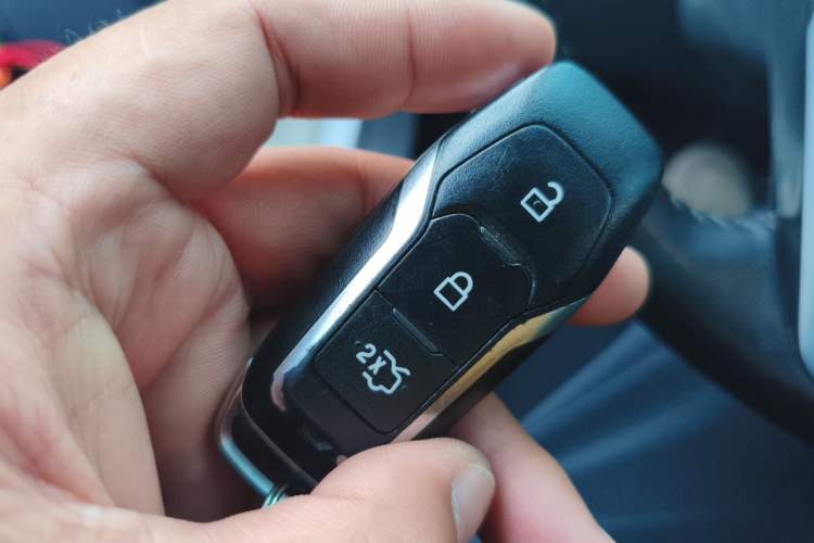Used Ford Mondeo 2013 2.0L GTDi 200 Luxury Model Vehicle Key