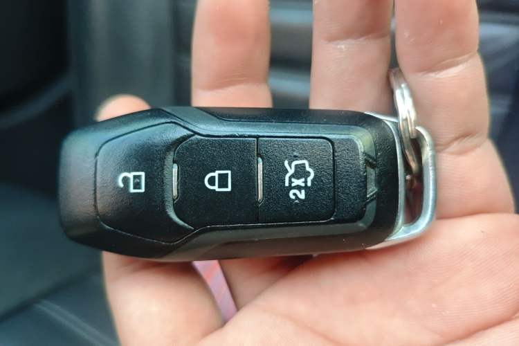 Used Ford Mondeo 2013 2.0L GTDi 200 Fashion Edition Vehicle Key