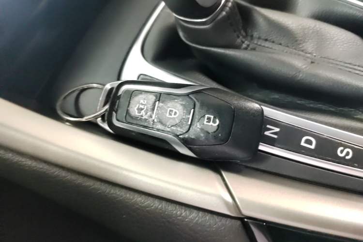 Used Ford Mondeo 2013 2.0L GTDi 200 Fashion Edition Vehicle Key