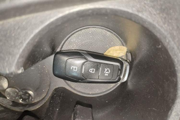 Used Ford Mondeo 2013 2.0L GTDi 200 Fashion Edition Vehicle Key