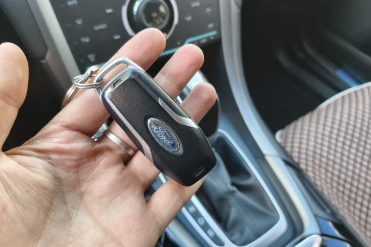 Used Ford Mondeo 2013 2.0L GTDi240 Luxury Sport Model Vehicle Key