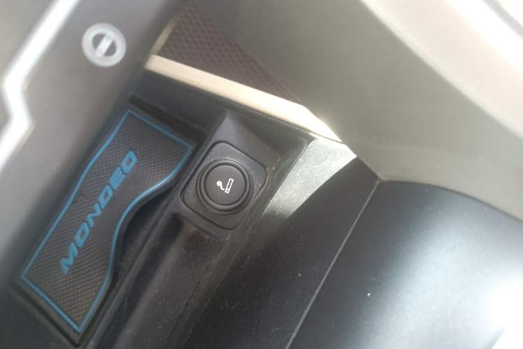 Used Ford Mondeo 2013 2.0L GTDi 200 Fashion Edition Vehicle Key