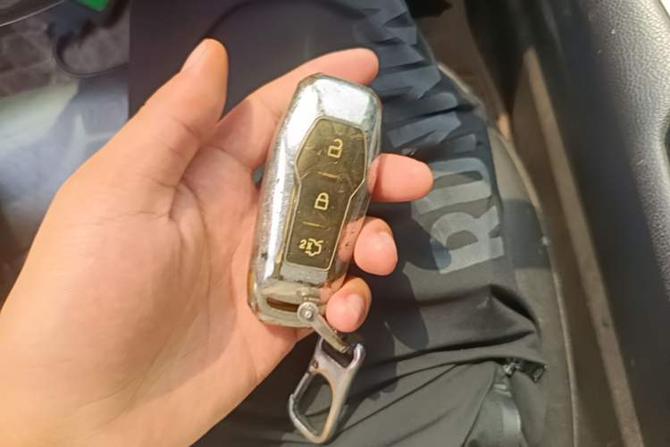 Used Ford Mondeo 2013 2.0L GTDi 200 Luxury Model Vehicle Key