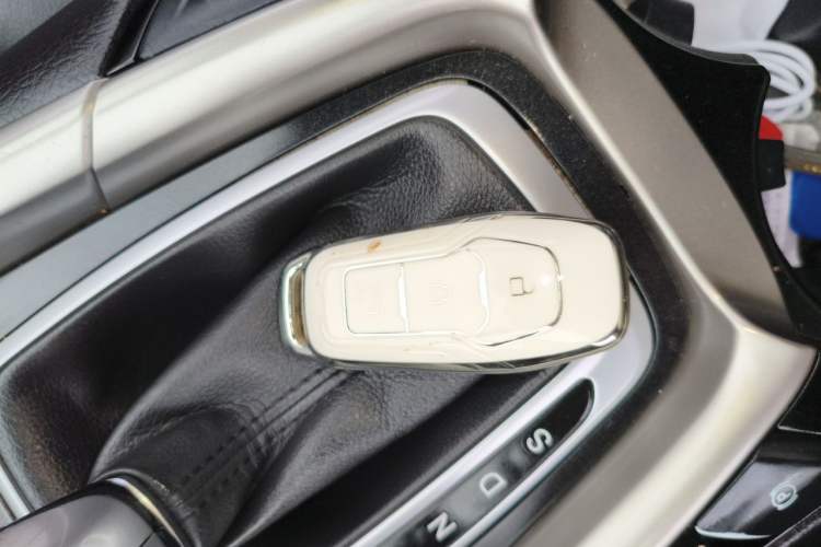 Used Ford Mondeo 2013 2.0L GTDi 200 Fashion Edition Vehicle Key