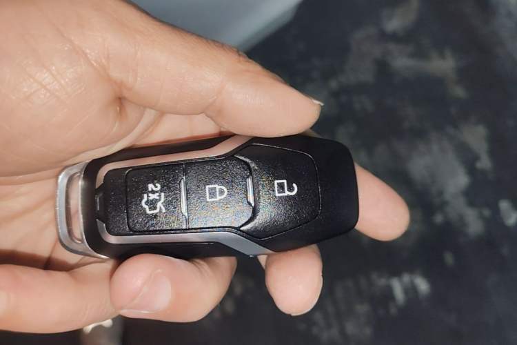 Used Ford Mondeo 2013 2.0L GTDi 200 Fashion Edition Vehicle Key