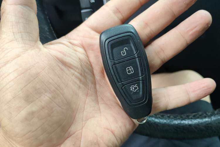 Used Ford Mondeo 2013 2.3L Luxury Model Vehicle Key