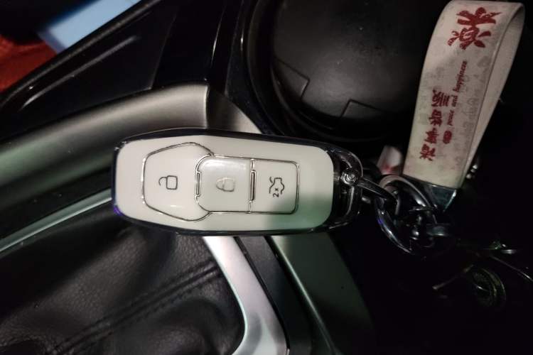 Used Ford Mondeo 2013 2.0L GTDi 200 Luxury Model Vehicle Key