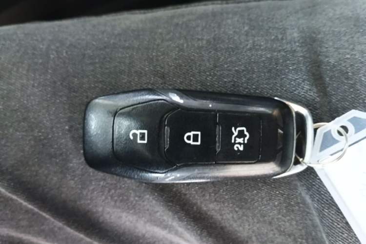 Used Ford Mondeo 2013 2.0L GTDi 200 Luxury Model Vehicle Key