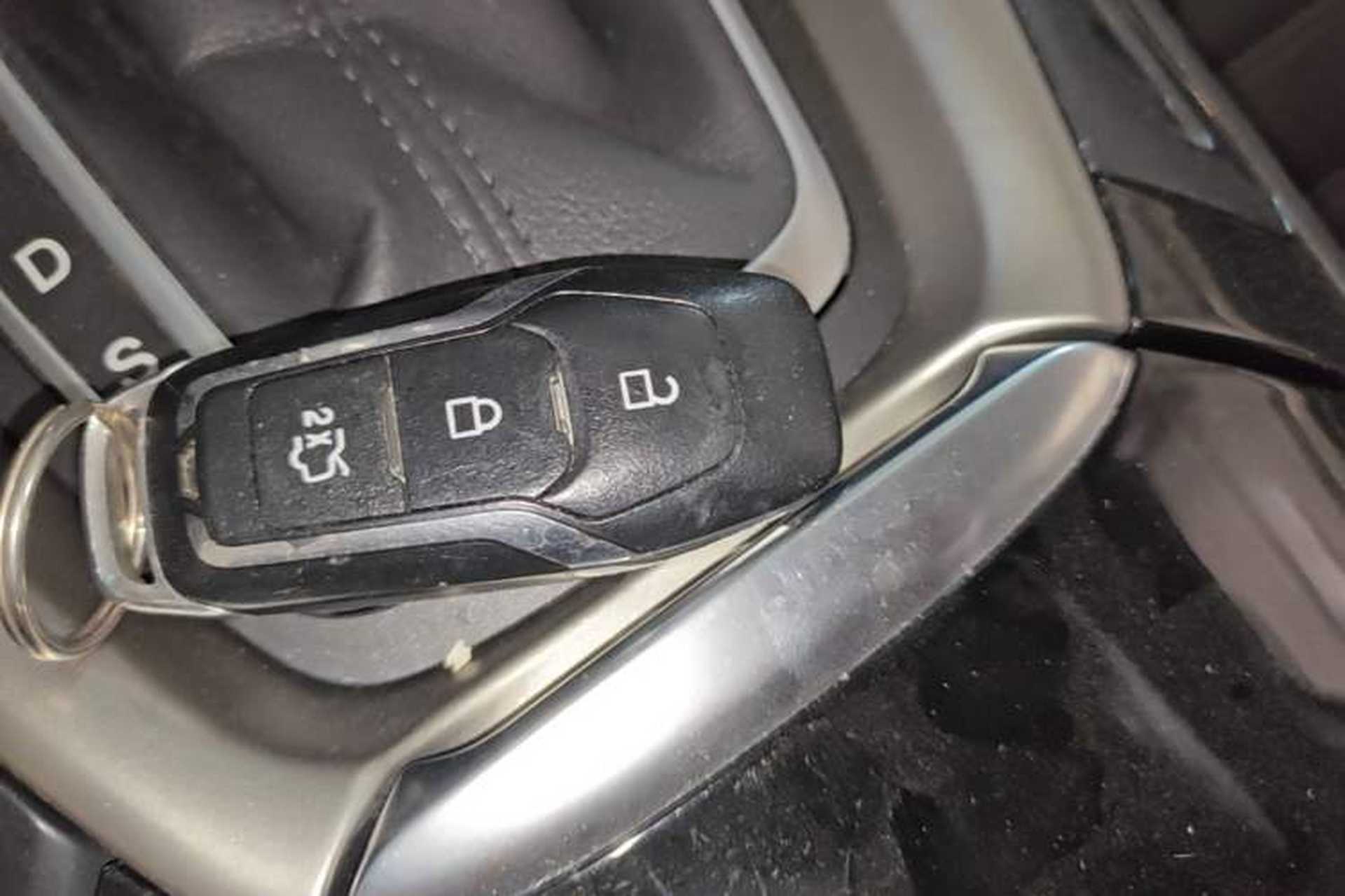 Used Ford Mondeo 2013 2.0L GTDi 200 Fashion Edition Vehicle Key