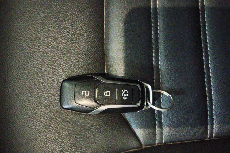 Used Ford Mondeo 2013 2.0L GTDi 200 Luxury Model Vehicle Key