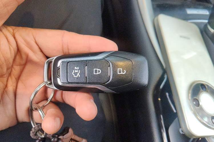 Used Ford Mondeo 2013 2.0L GTDi 200 Fashion Edition Vehicle Key