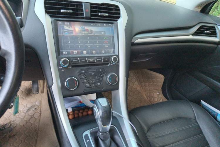 Used Ford Mondeo 2013 1.5L GTDi180 Fashion Edition Audio And AC Panel