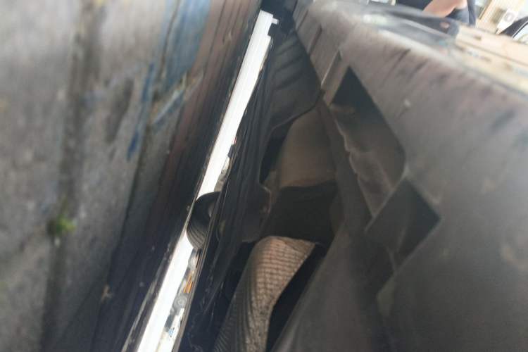 Used Ford Mondeo 2013 2.0L GTDi 200 Luxury Model Chassis Rear Left