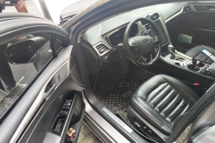 Used Ford Mondeo 2013 2.0L GTDi 200 Luxury Model Driver Seat
