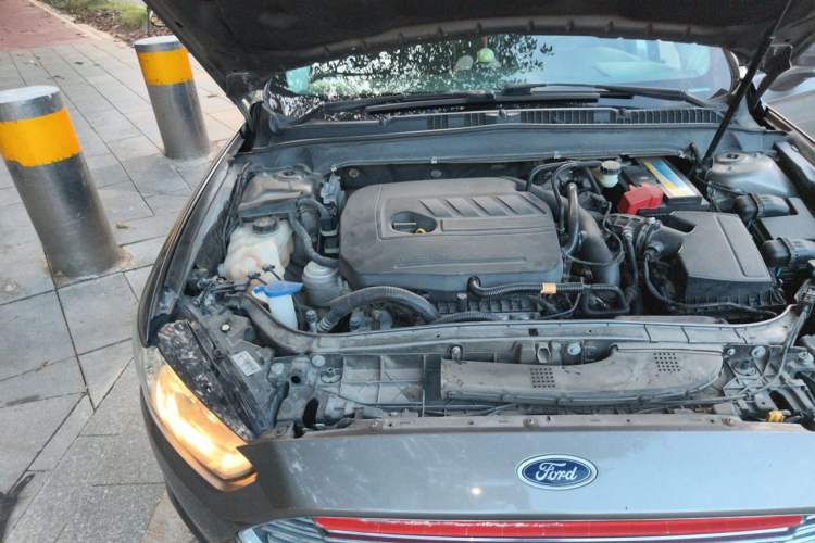 Used Ford Mondeo 2013 1.5L GTDi180 Fashion Edition Engine Bay Right