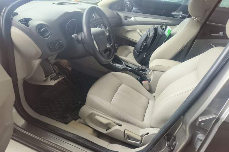 Used Ford Mondeo 2013 2.3L Fashion Edition Left Front Seat
