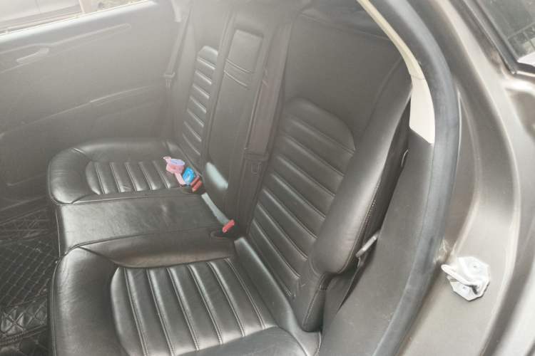 Used Ford Mondeo 2013 2.0L GTDi 200 Luxury Model Left Rear Seat