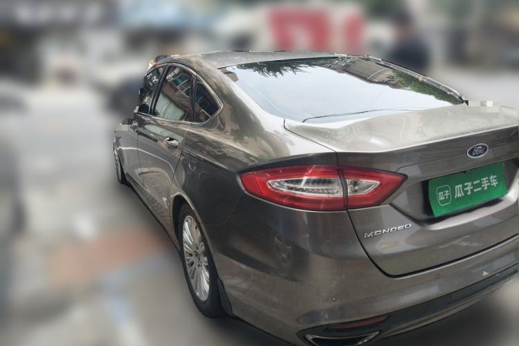 Used Ford Mondeo 2013 2.0L GTDi 200 Luxury Model Rear Left 45 Deg