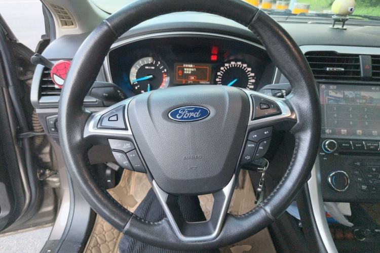 Used Ford Mondeo 2013 1.5L GTDi180 Fashion Edition Steering Wheel
