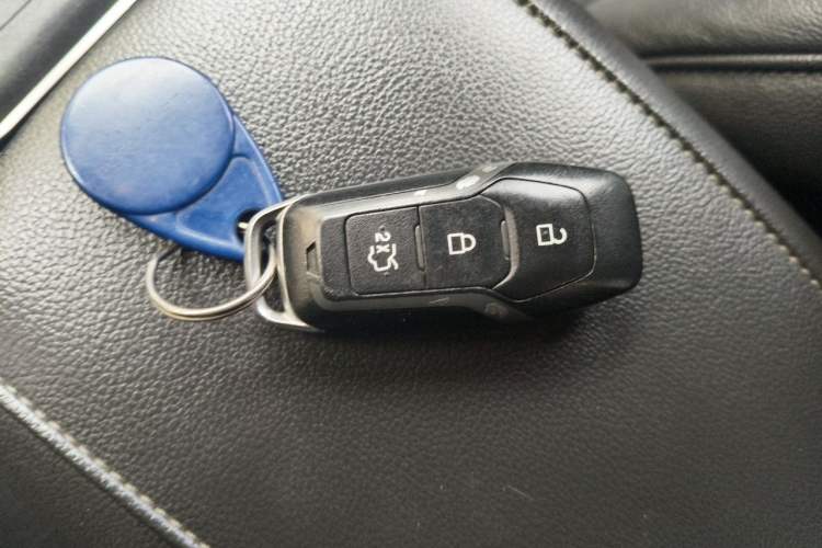 Used Ford Mondeo 2013 2.0L GTDi 200 Luxury Model Vehicle Key
