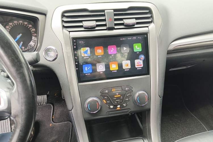 Used Ford Mondeo 2017 EcoBoost 180 Stylish Model Audio And AC Panel