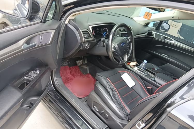 Used Ford Mondeo 2017 EcoBoost 200 Stylish Model Driver Seat