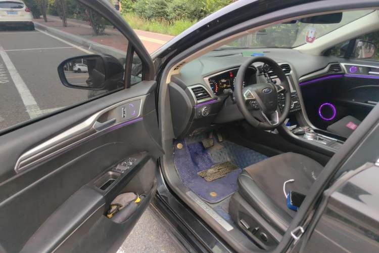 Used Ford Mondeo 2017 Facelifted EcoBoost 180 Fashion Edition Driver Seat