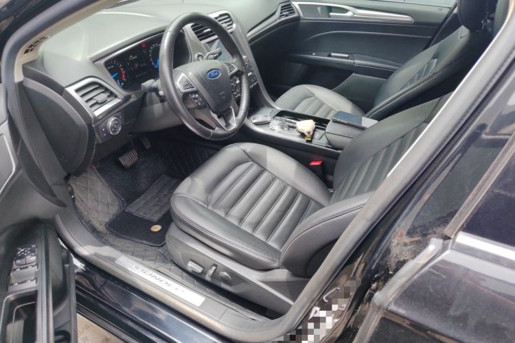 Used Ford Mondeo 2017 EcoBoost 180 Stylish Model Driver Seat
