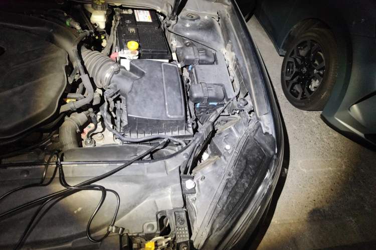 Used Ford Mondeo 2017 EcoBoost 200 Luxury Model Engine Bay Left
