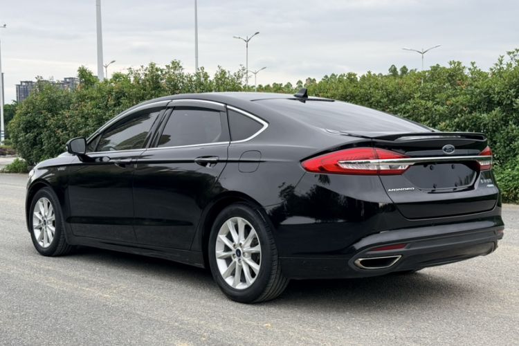 Used Ford Mondeo 2017 Restyled EcoBoost 200 Fashion Edition Exterior 4