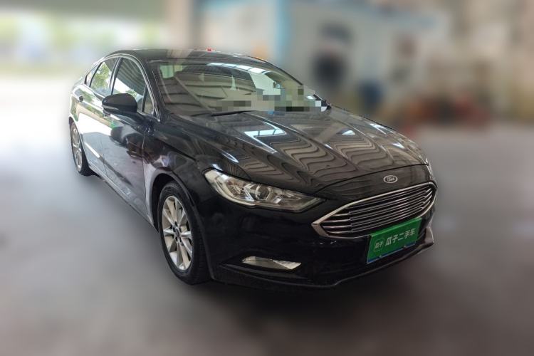 Used Ford Mondeo 2017 EcoBoost 180 Stylish Model Front Right 45 Deg