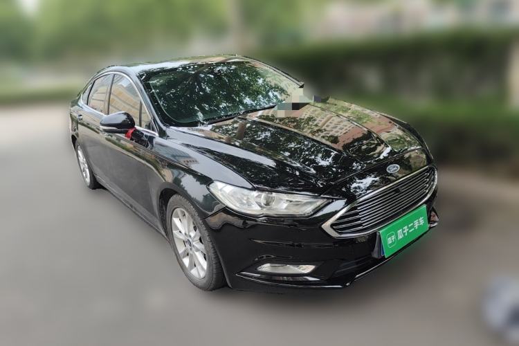 Used Ford Mondeo 2017 EcoBoost 180 Stylish Model Front Right 45 Deg