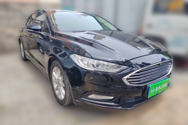 Used Ford Mondeo 2017 EcoBoost 180 Stylish Model Front Right 45 Deg