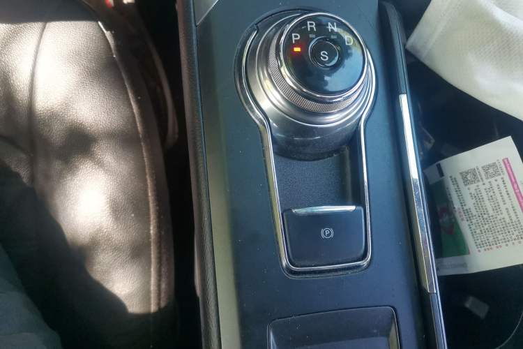 Used Ford Mondeo 2017 Facelifted EcoBoost 180 Fashion Edition Gear Lever