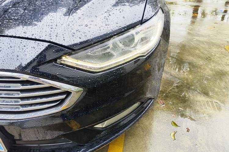 Used Ford Mondeo 2017 EcoBoost 180 Stylish Model Left Front Headlight