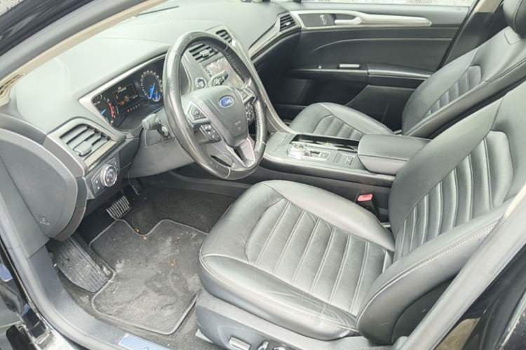 Used Ford Mondeo 2017 EcoBoost 180 Stylish Model Left Front Seat