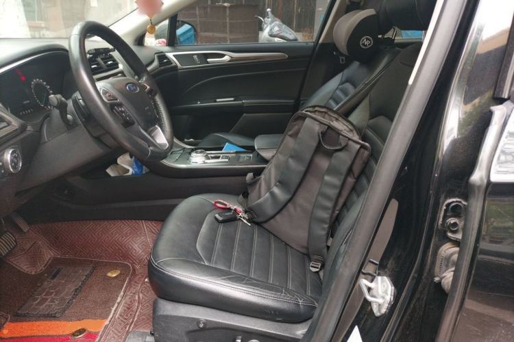 Used Ford Mondeo 2017 EcoBoost 200 Stylish Model Left Front Seat