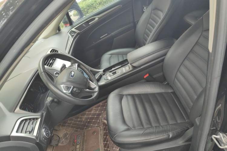 Used Ford Mondeo 2017 EcoBoost 180 Stylish Model Left Front Seat