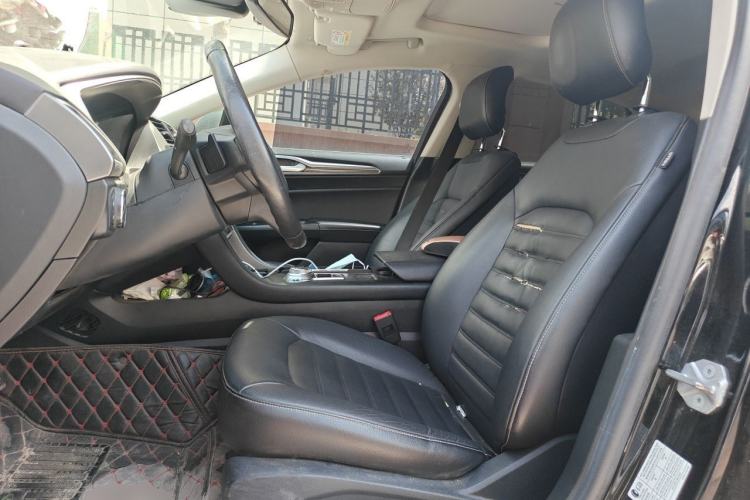 Used Ford Mondeo 2017 Facelifted EcoBoost 180 Fashion Edition Left Front Seat