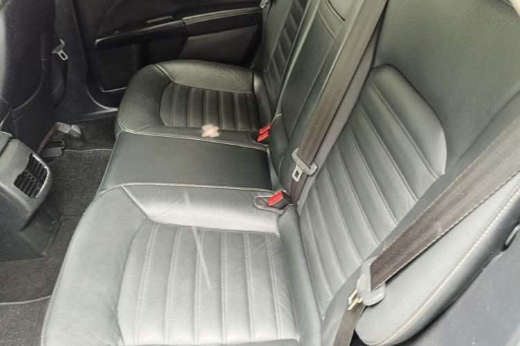 Used Ford Mondeo 2017 EcoBoost 180 Stylish Model Left Rear Seat