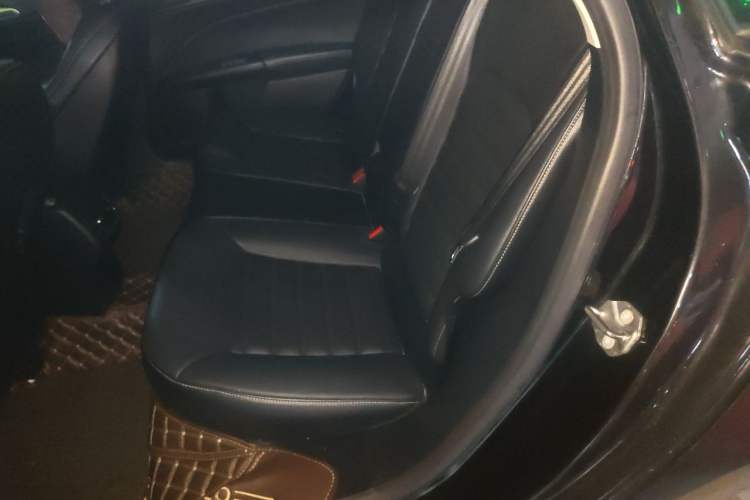 Used Ford Mondeo 2017 EcoBoost 180 Stylish Model Left Rear Seat