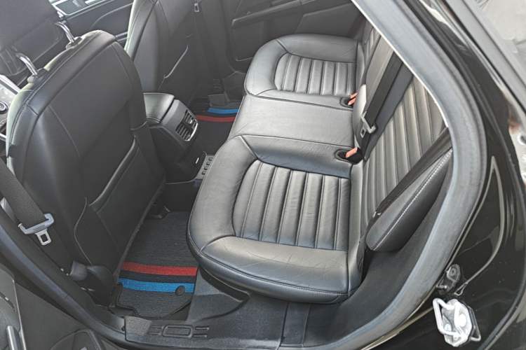 Used Ford Mondeo 2017 EcoBoost 200 Stylish Model Left Rear Seat