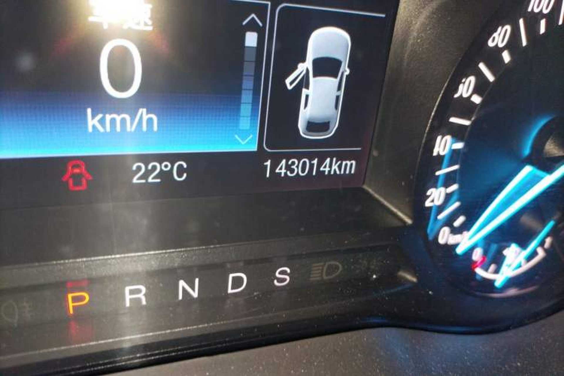 Used Ford Mondeo 2017 EcoBoost 200 Stylish Model Odometer Close Up