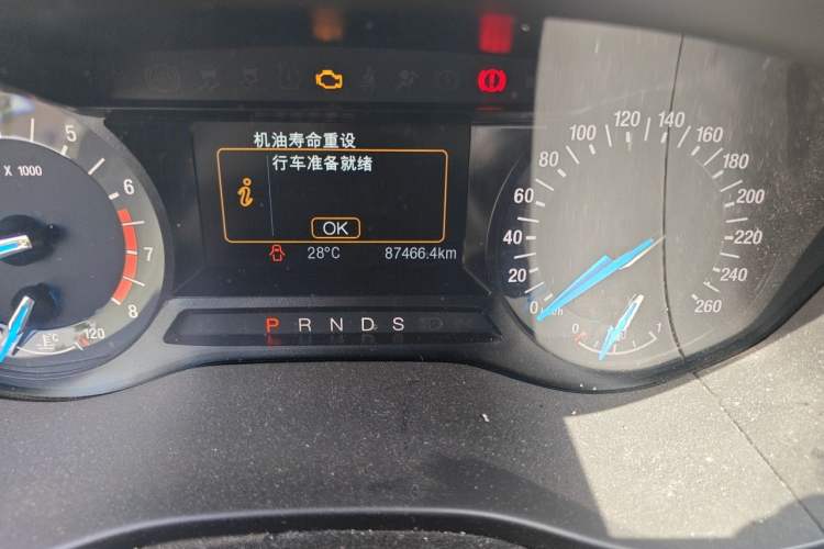 Used Ford Mondeo 2017 Facelifted EcoBoost 180 Fashion Edition Odometer Close Up