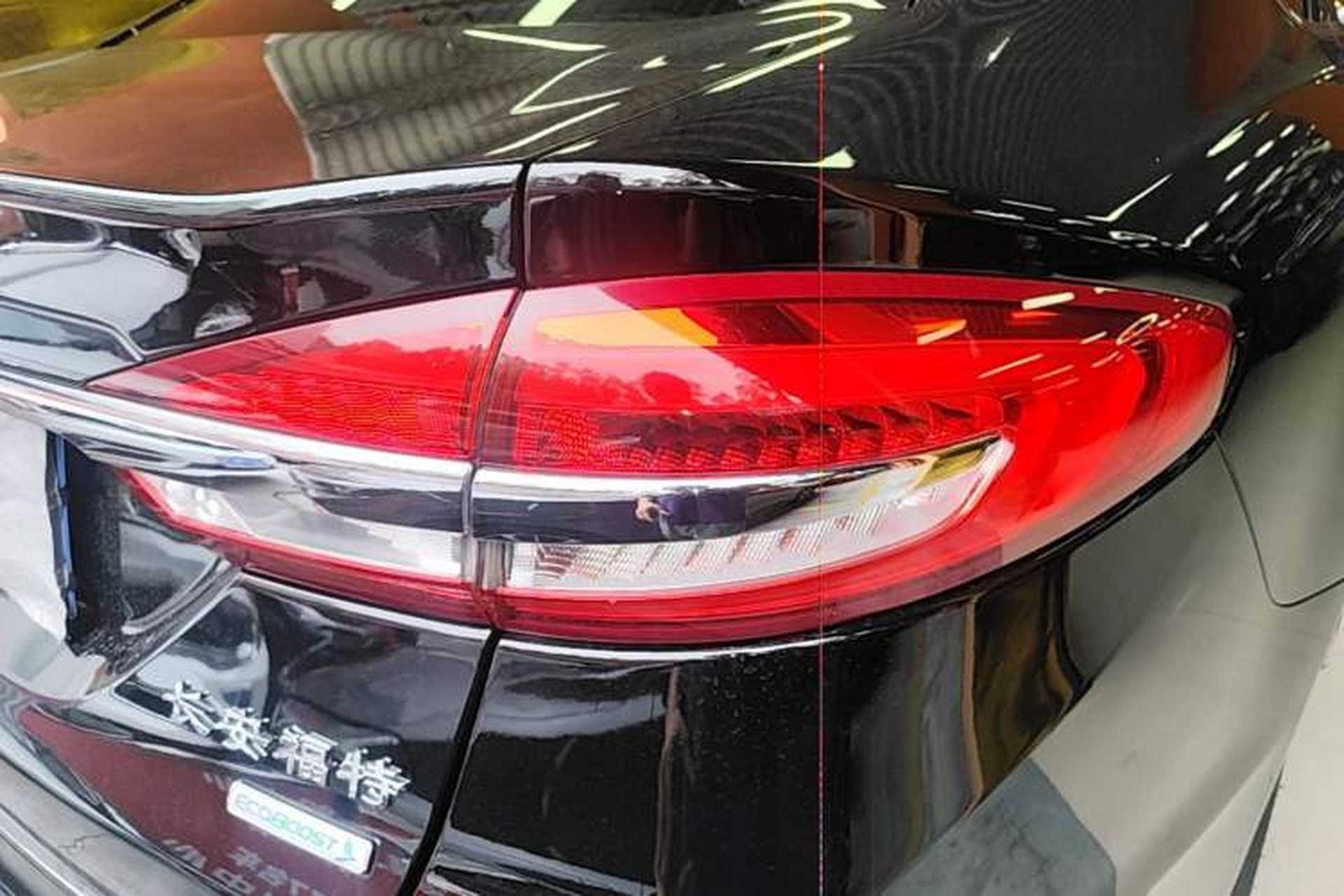 Used Ford Mondeo 2017 EcoBoost 200 Stylish Model Right Rear Taillight