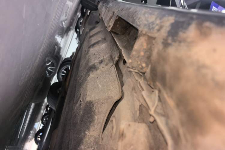 Used Ford Mondeo 2017 EcoBoost 180 Stylish Model Right Side Sill