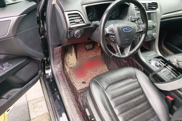 Used Ford Mondeo 2017 EcoBoost 180 Stylish Model Steering Wheel