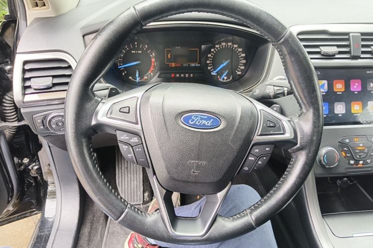 Used Ford Mondeo 2017 EcoBoost 180 Stylish Model Steering Wheel