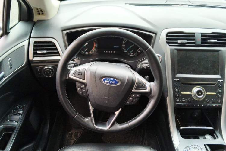 Used Ford Mondeo 2017 EcoBoost 180 Stylish Model Steering Wheel