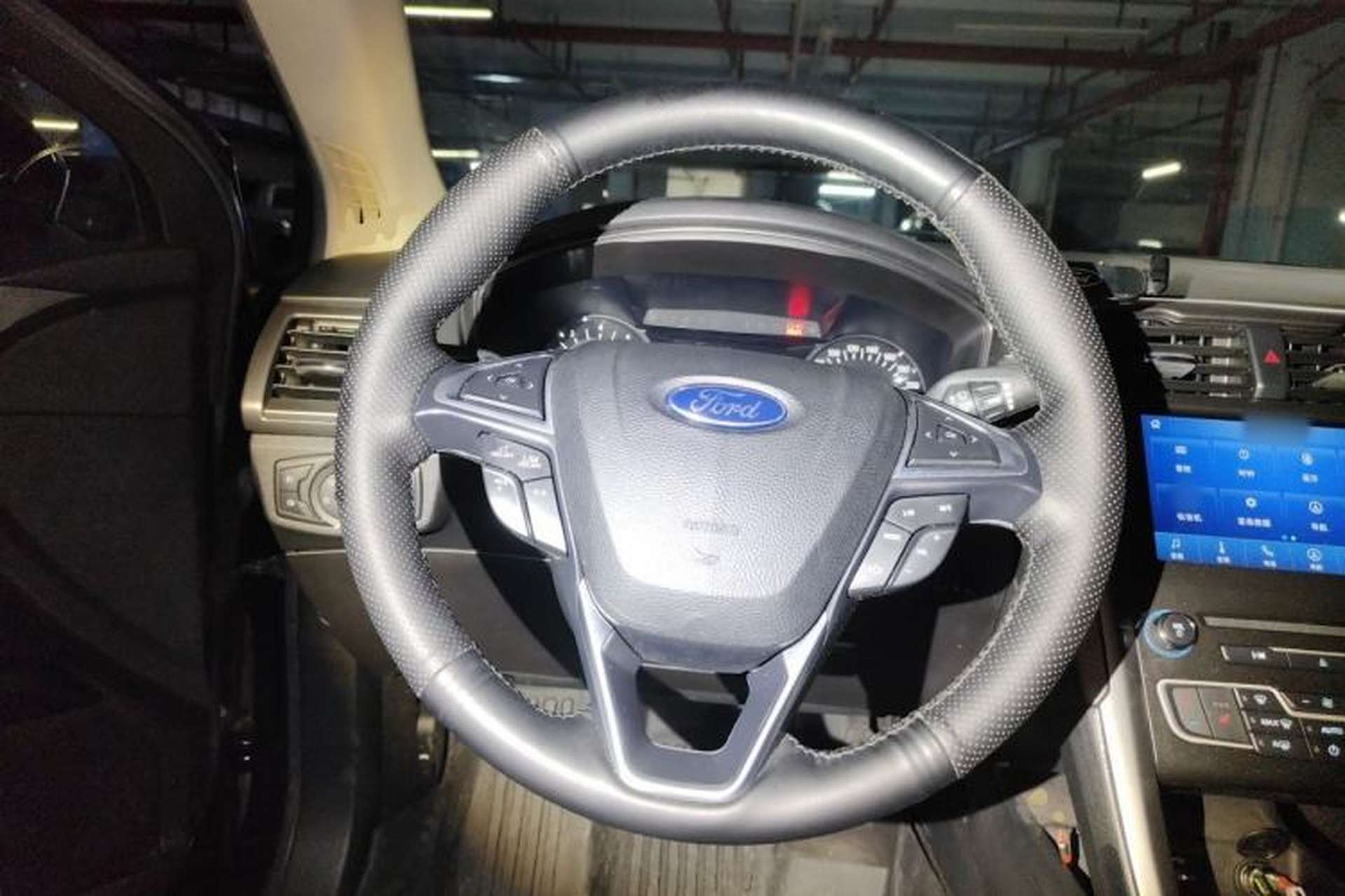 Used Ford Mondeo 2017 EcoBoost 200 Luxury Model Steering Wheel